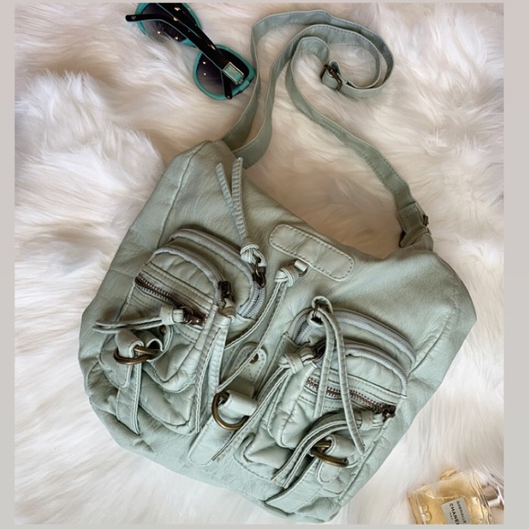 Mossimo Supply Co. Handbags - Mossimo Supply Co. Faux Leather Crossbody